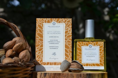 Huile de soin corporelle bio amande douce pure de Majorque 100 ml